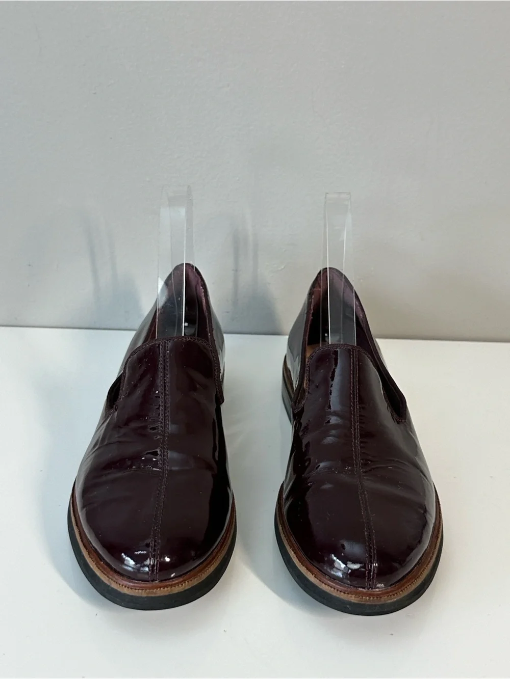 Clarks Frida Aubergine Patent Leather Loafers Size 6